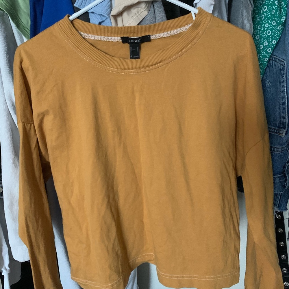 Forever 21 crew neck